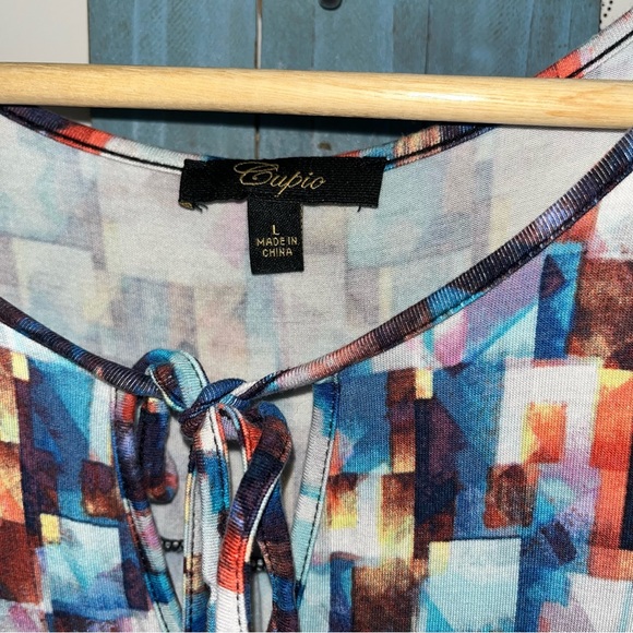 patterned blouse - Picture 2 of 7